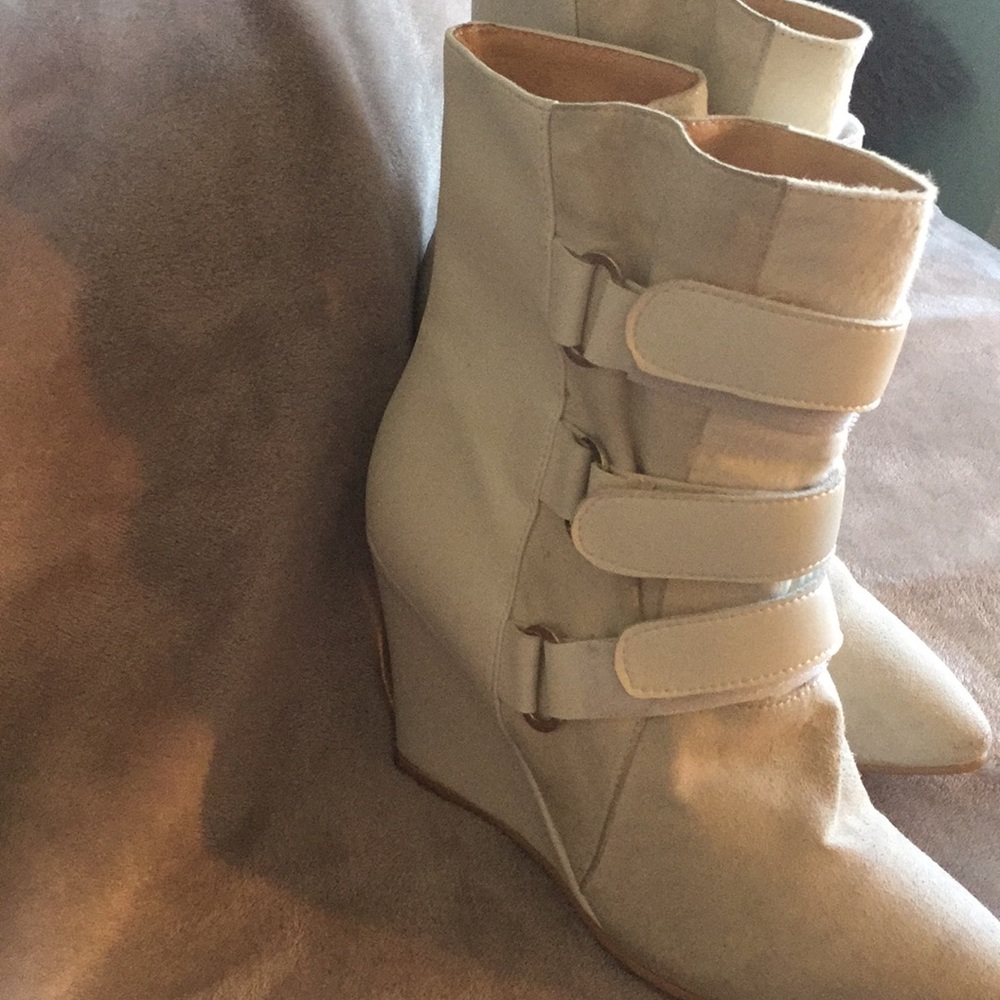 Isabel Marant Scarlet White Ponyhair Wedges - Picture 3 of 4
